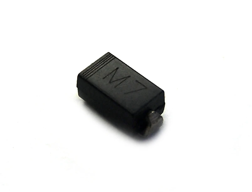 1N4007 M7 SMD Diode