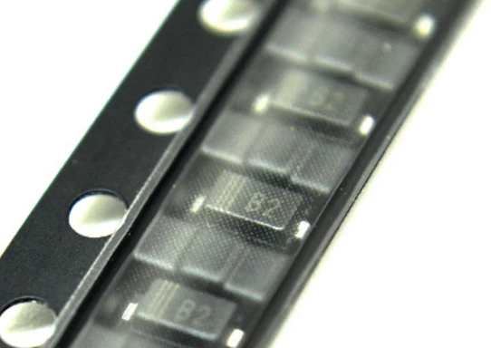Schottky Diode MBR0520 SMD